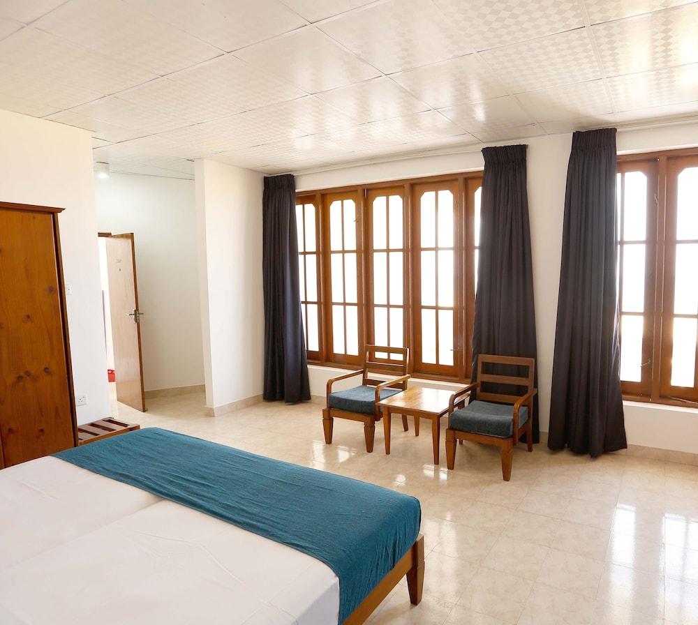 Zand Negombo Ettukala Extérieur photo