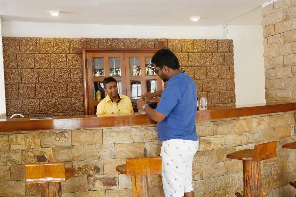 Zand Negombo Ettukala Extérieur photo