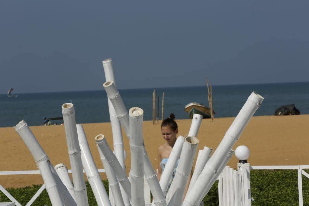 Zand Negombo Ettukala Extérieur photo