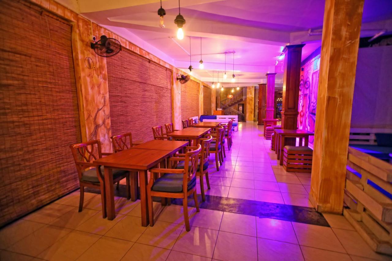 Zand Negombo Ettukala Extérieur photo
